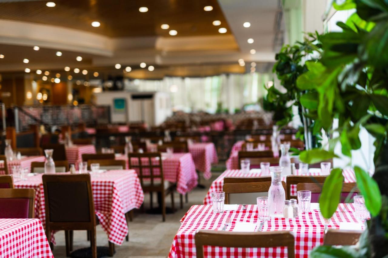 David Dead Sea Resort & Spa 에인 보켁 외부 사진 Restaurant interior