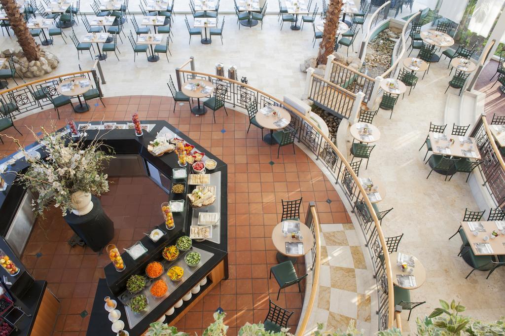 David Dead Sea Resort & Spa 에인 보켁 외부 사진 The restaurant